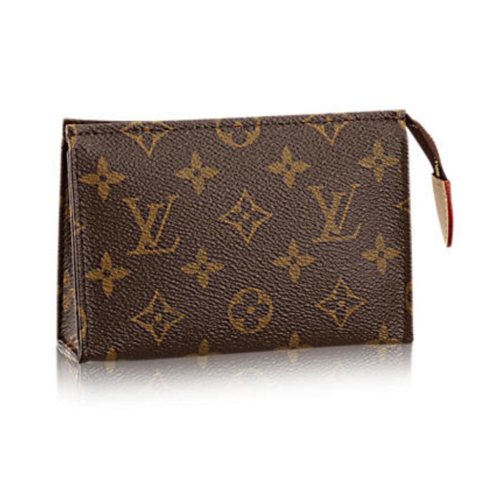 💯 Louis Vuitton toiletry pouch 15